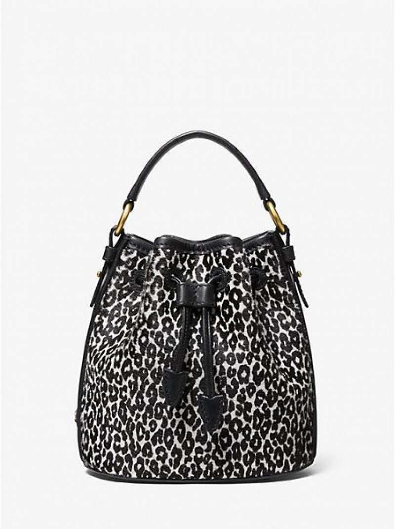 Michael Kors Monogramme Small Leopard Print Calf Hair Bucket Tasche Damen Schwarz Weiß | 714035-CRX